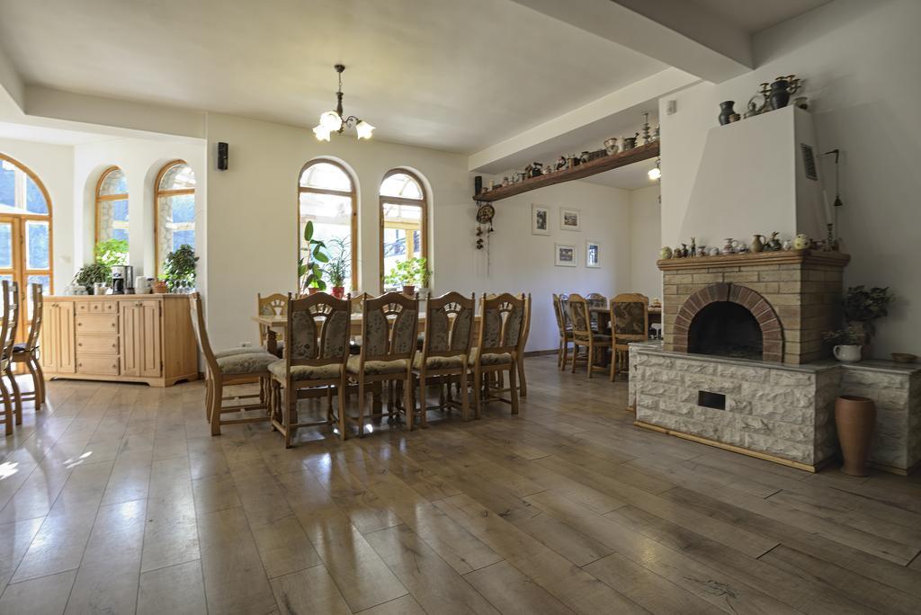 ואמה Pensiunea Casa Elvira מראה חיצוני תמונה